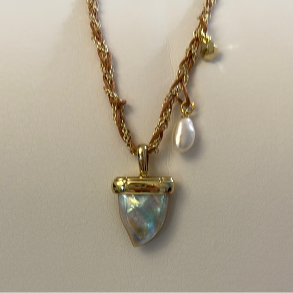 Kendra Scott Gold Necklace with Iridescent Shark Tooth Pendant